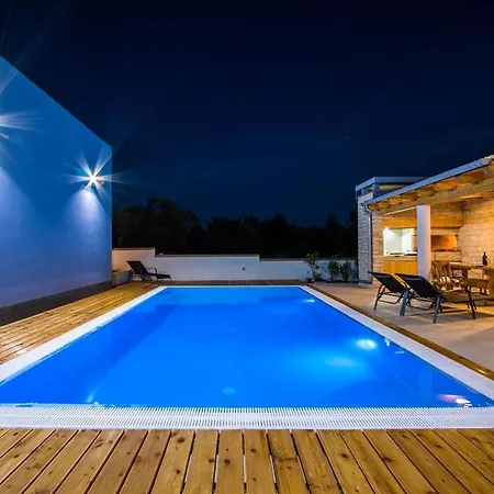 Verunic 14286b Apartmán